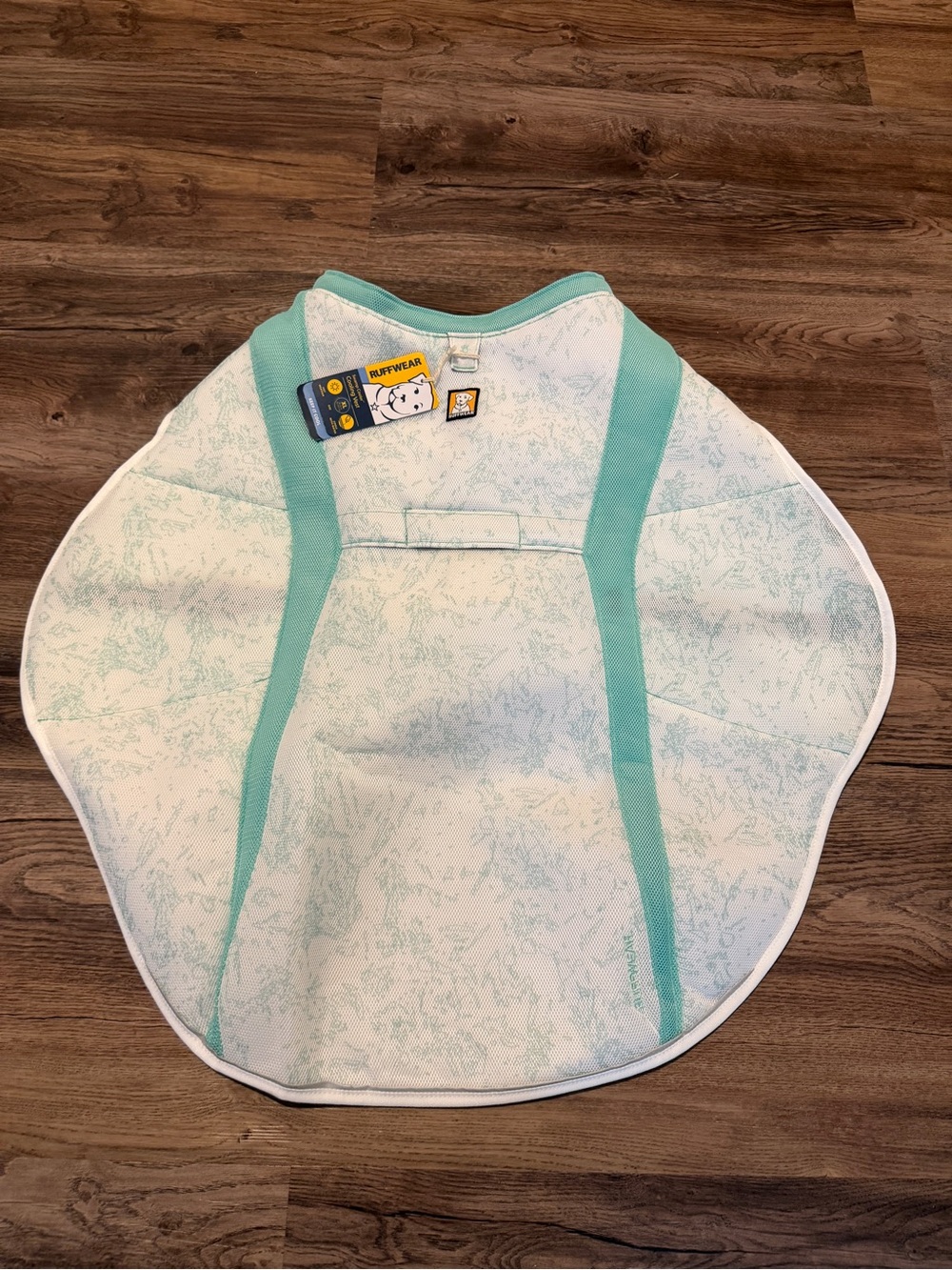 RuffWear Dog Cooling Vest in Mint and White